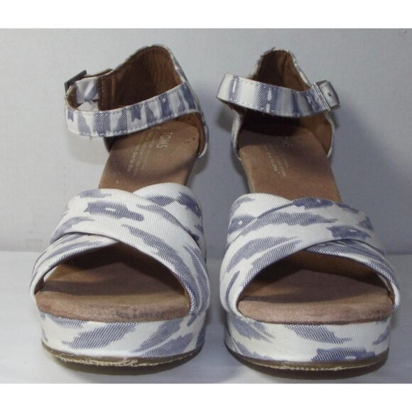 Toms Chambray Sandals 9.5 blue white canvas Peep-Toe Wedge adjustable straps - Picture 4 of 12